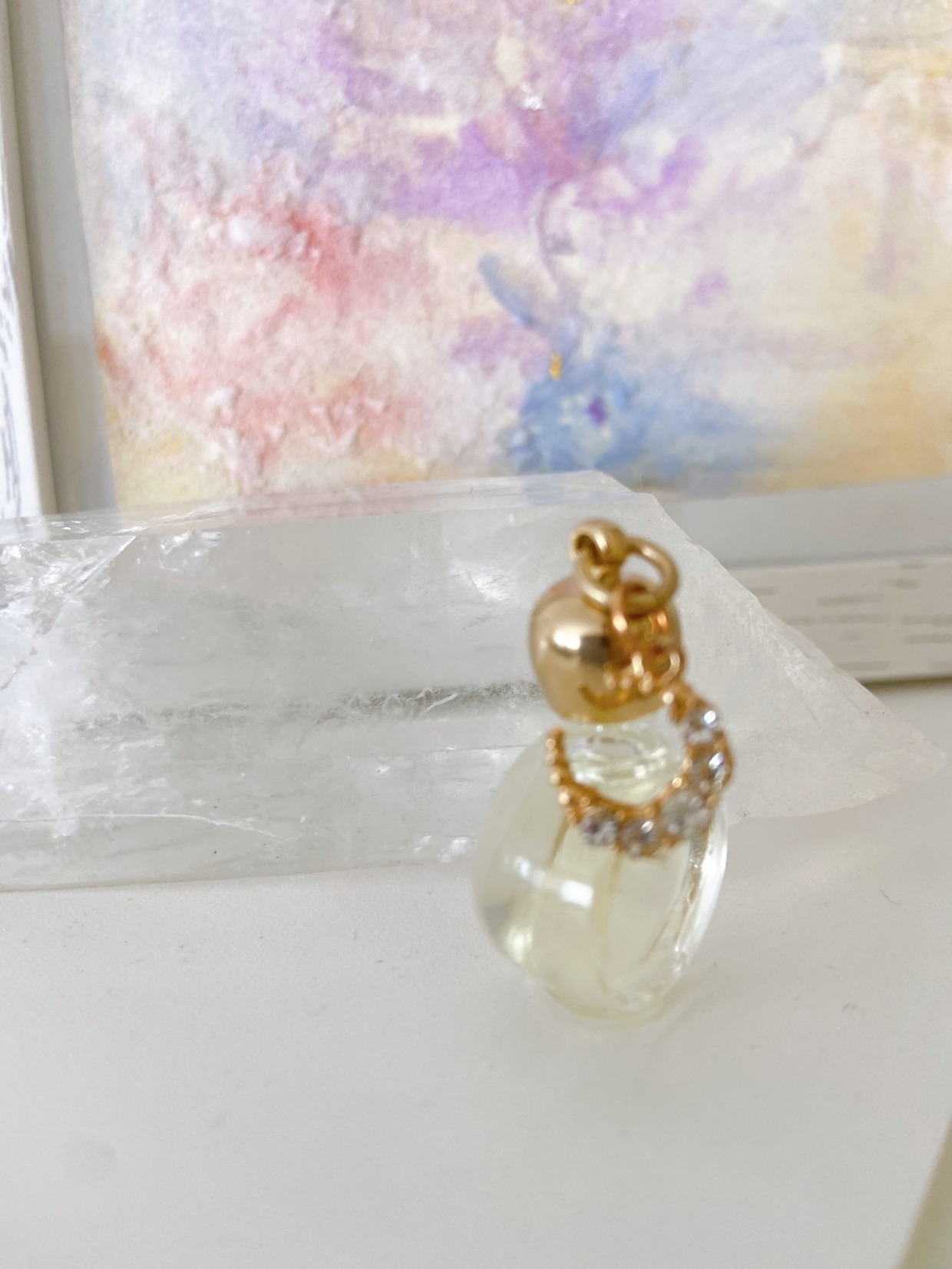 女神イシスの香油